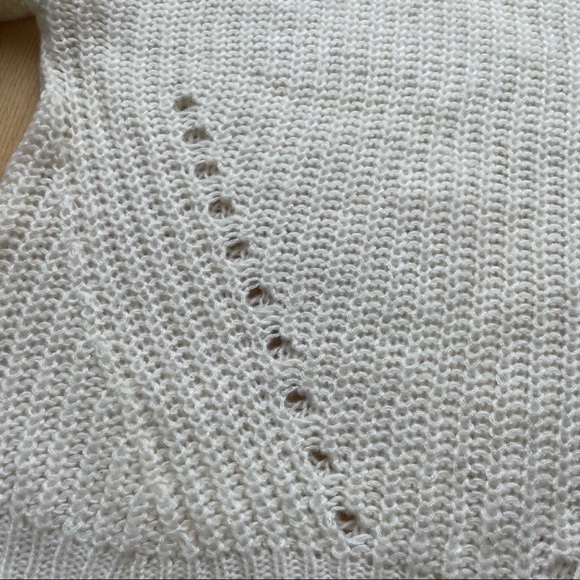 NWT AEO Oversized Slouchy Sweater OFF  WHITE - XS - Picture 10 of 11